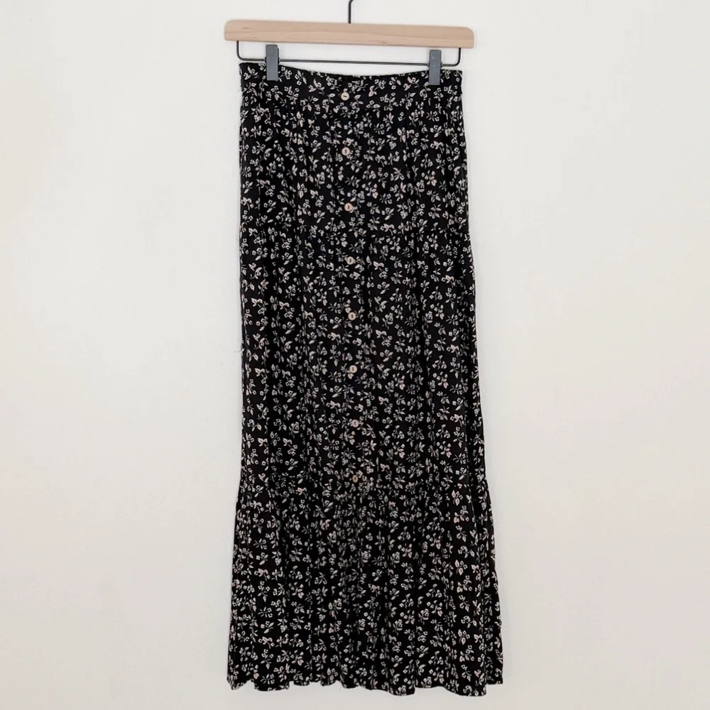 Rylee + Cru Black Floral Skirt Set - Picture 4 of 7